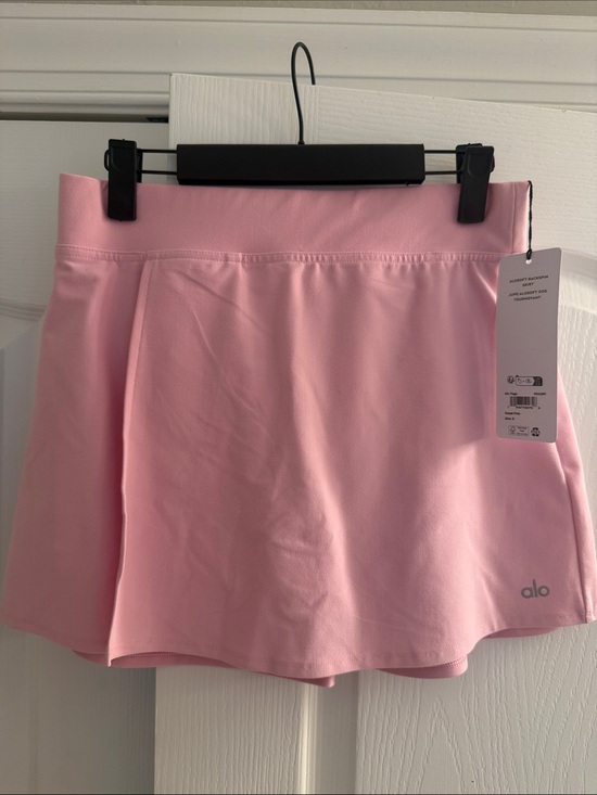 ALO Yoga Dresses & Skirts - ALO Yoga Sweet Pink Aloft Backspin Skirt